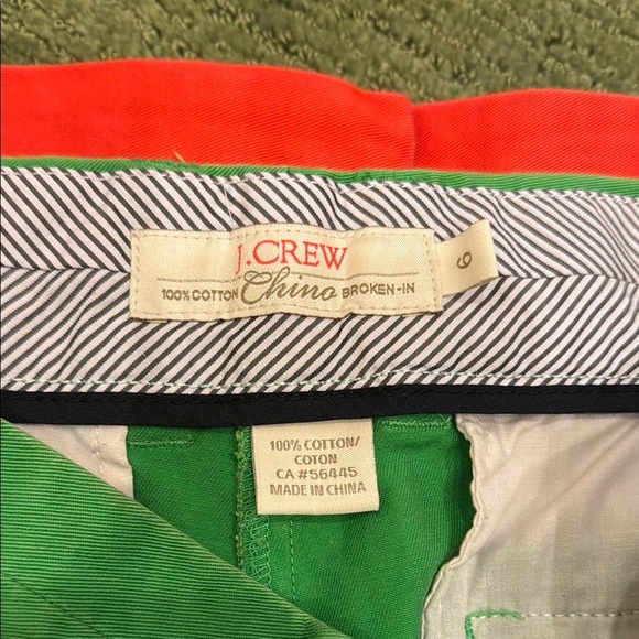 J. Crew Women's Chino Shorts Set of 2 Size 6 - Picture 2 of 3